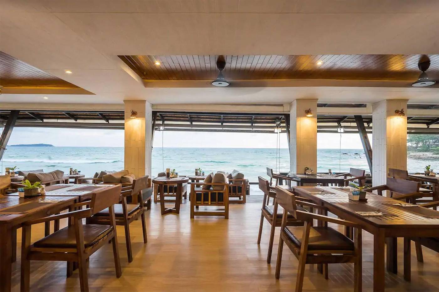 Samui-Paradise-Chaweng-Beach-Resort-Restaurant-25