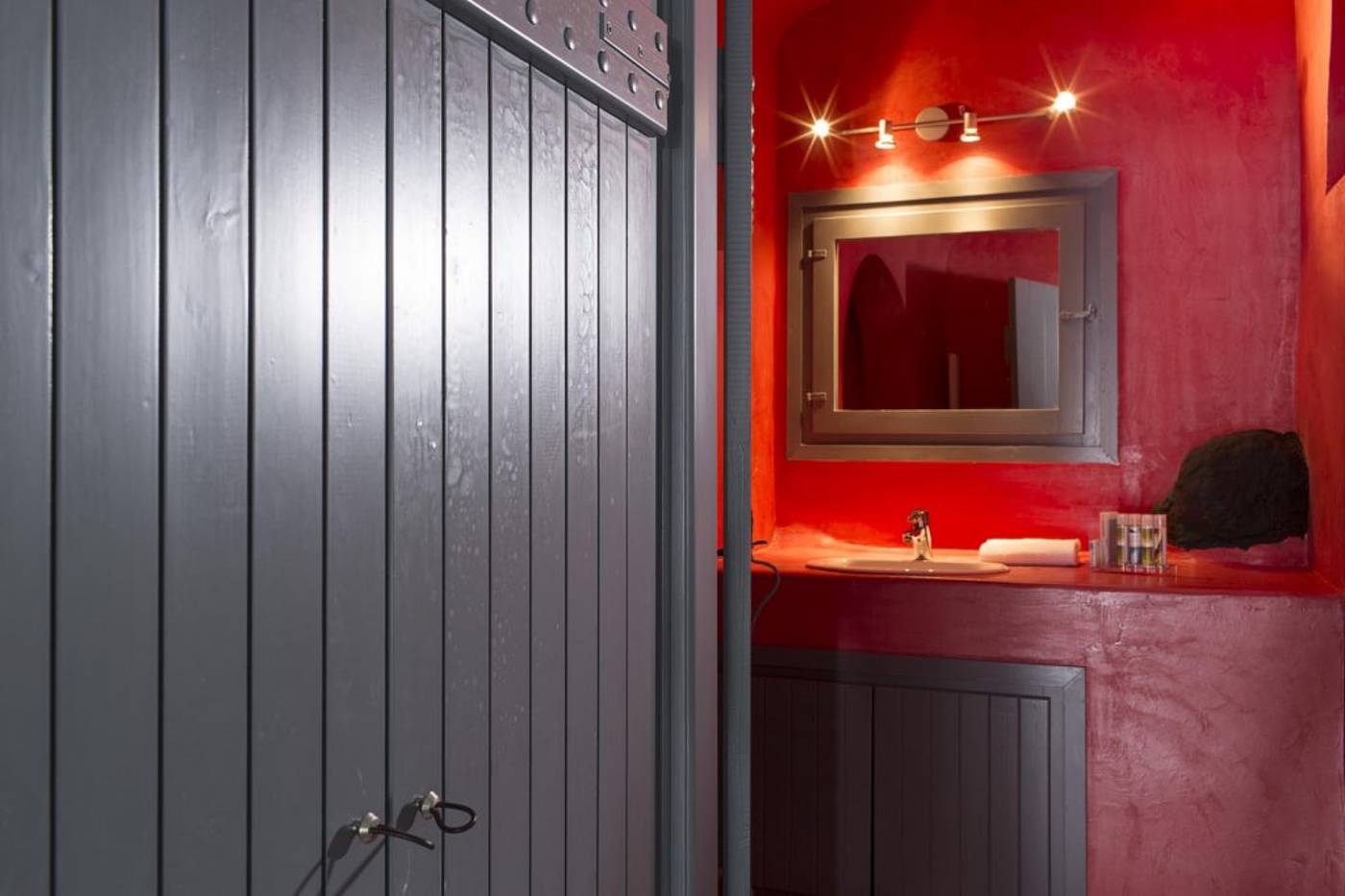 Alta-Vista-Suites-Room-23