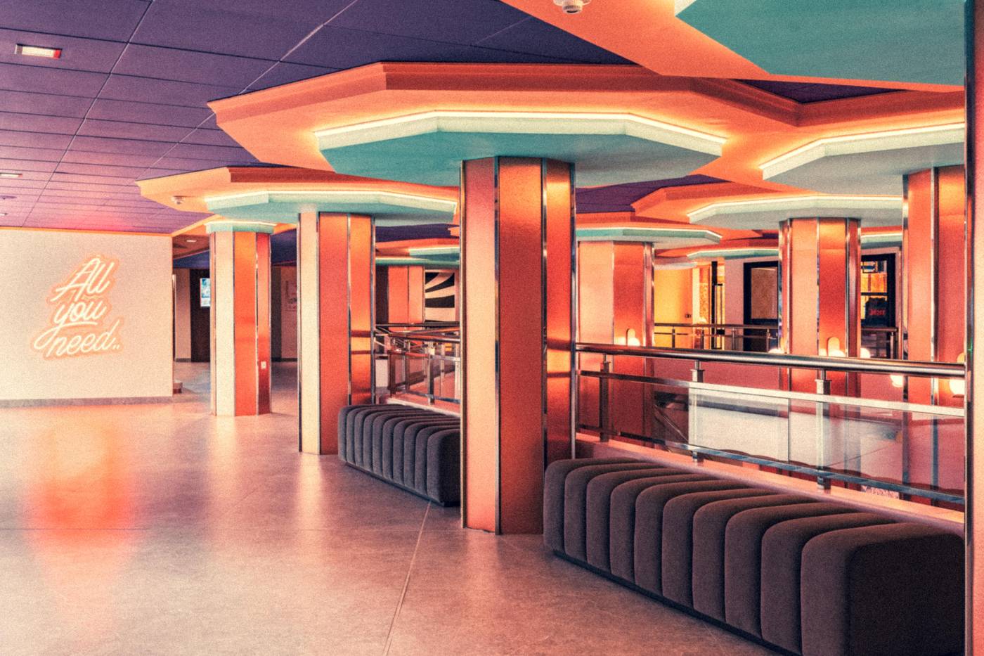 Marina-Benidorm-Hotel-Lobby-44