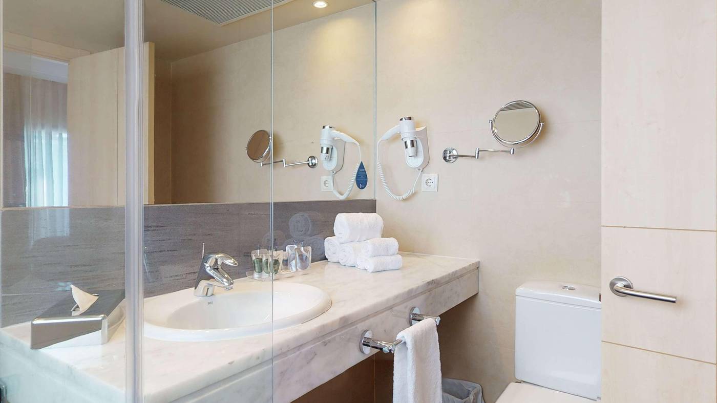 Paseo-del-Arte-Room-53