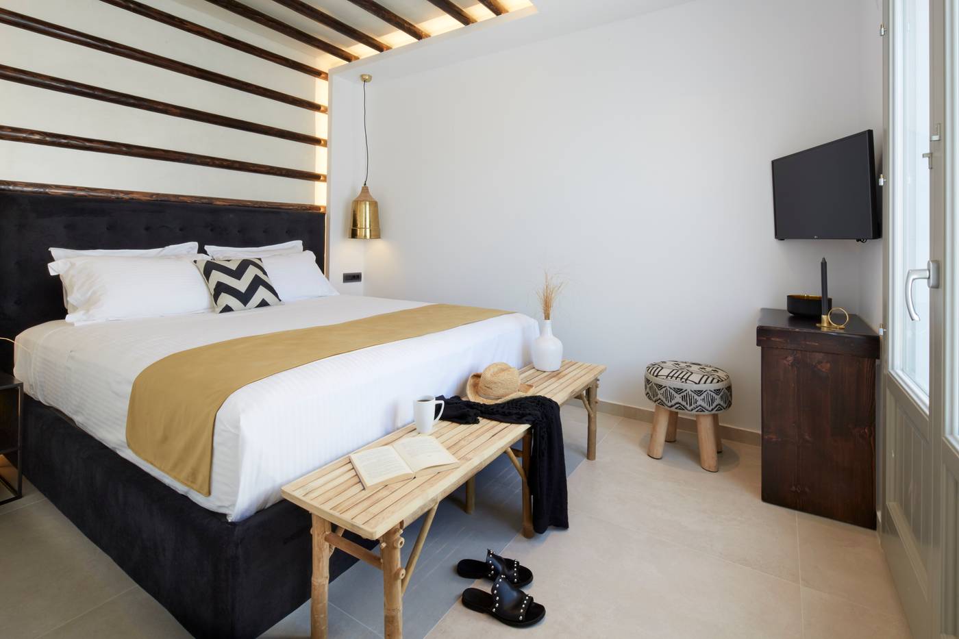 Phos-The-Boutique-Luxury-Hotel---Villas-Room-14