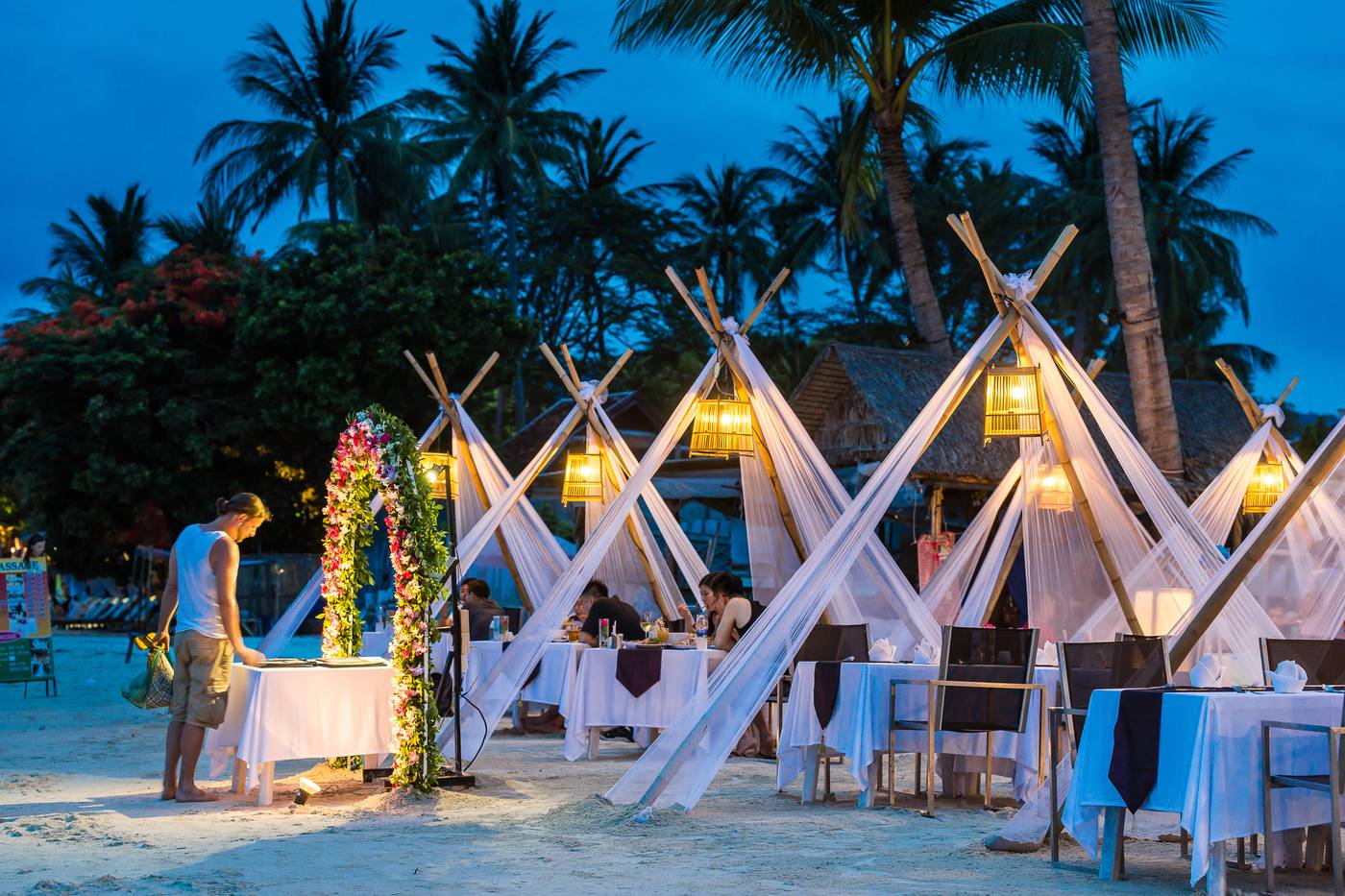 Dara-Samui-Beach-Resort---Adult-Only-Restaurant-13