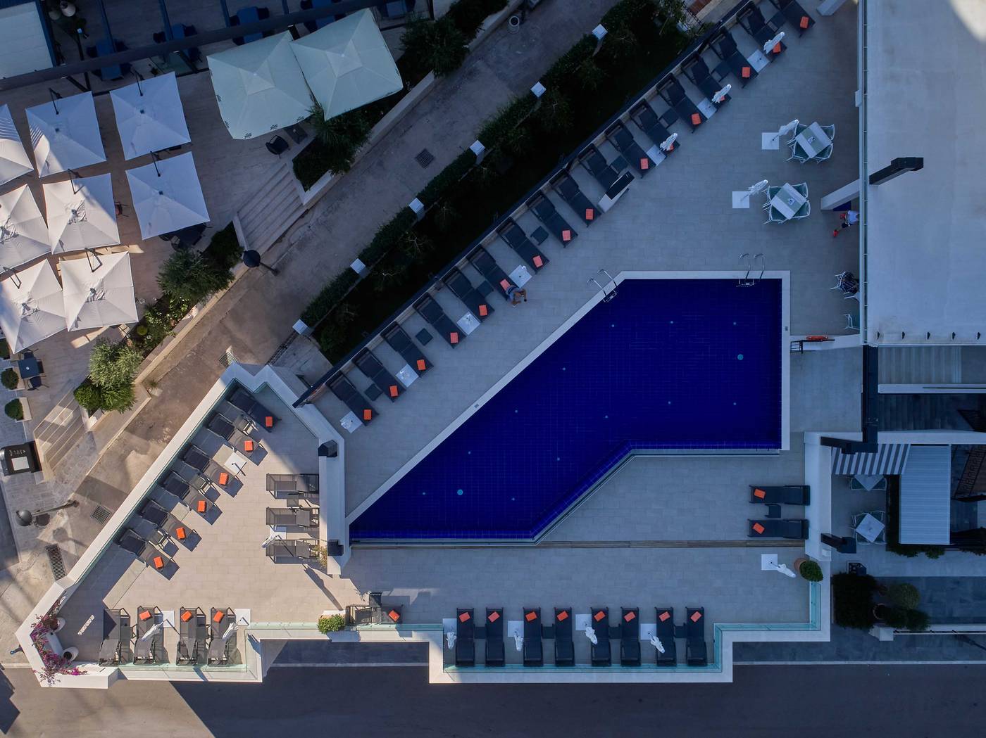 Hotel-Budva-Pool-4