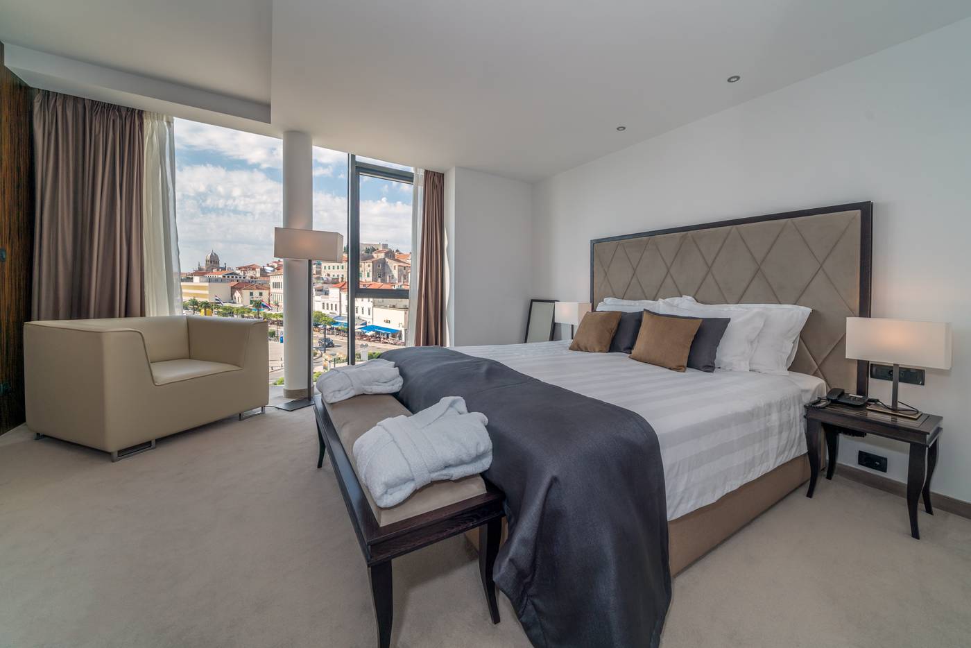 Hotel-Bellevue-Superior-City-Hotel-Room-15