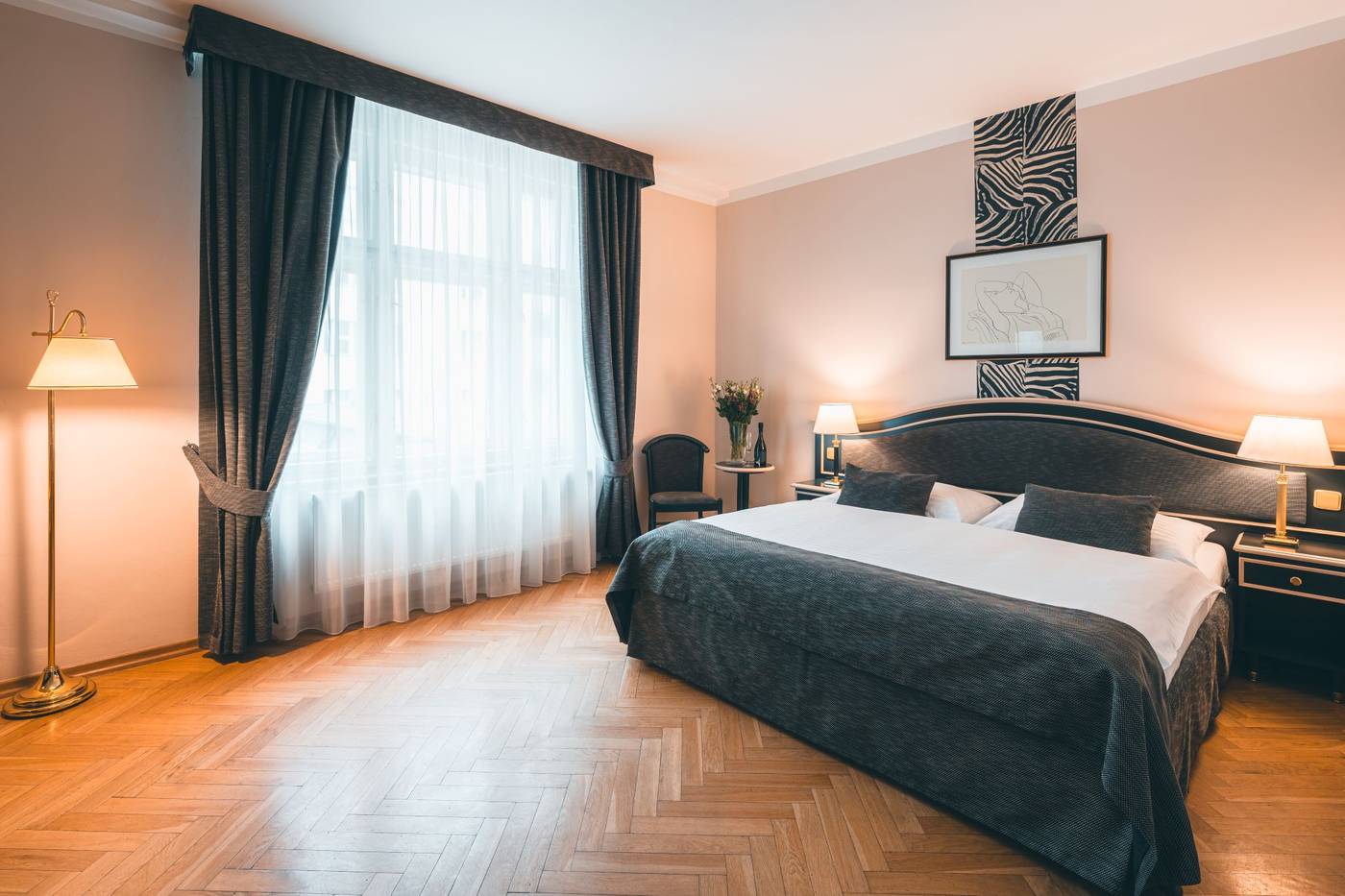 Elysee-Hotel-Room-22