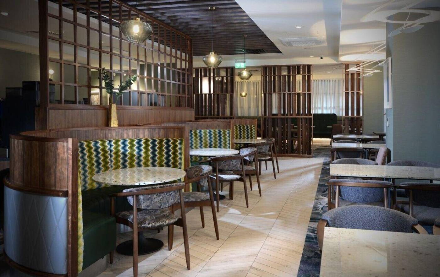 Travelodge-Plus-Dublin-City-Centre-Restaurant-17