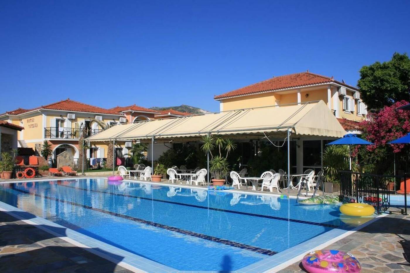 Koukounaria--Hotel---Suites-Sports-and-Entertainment-10