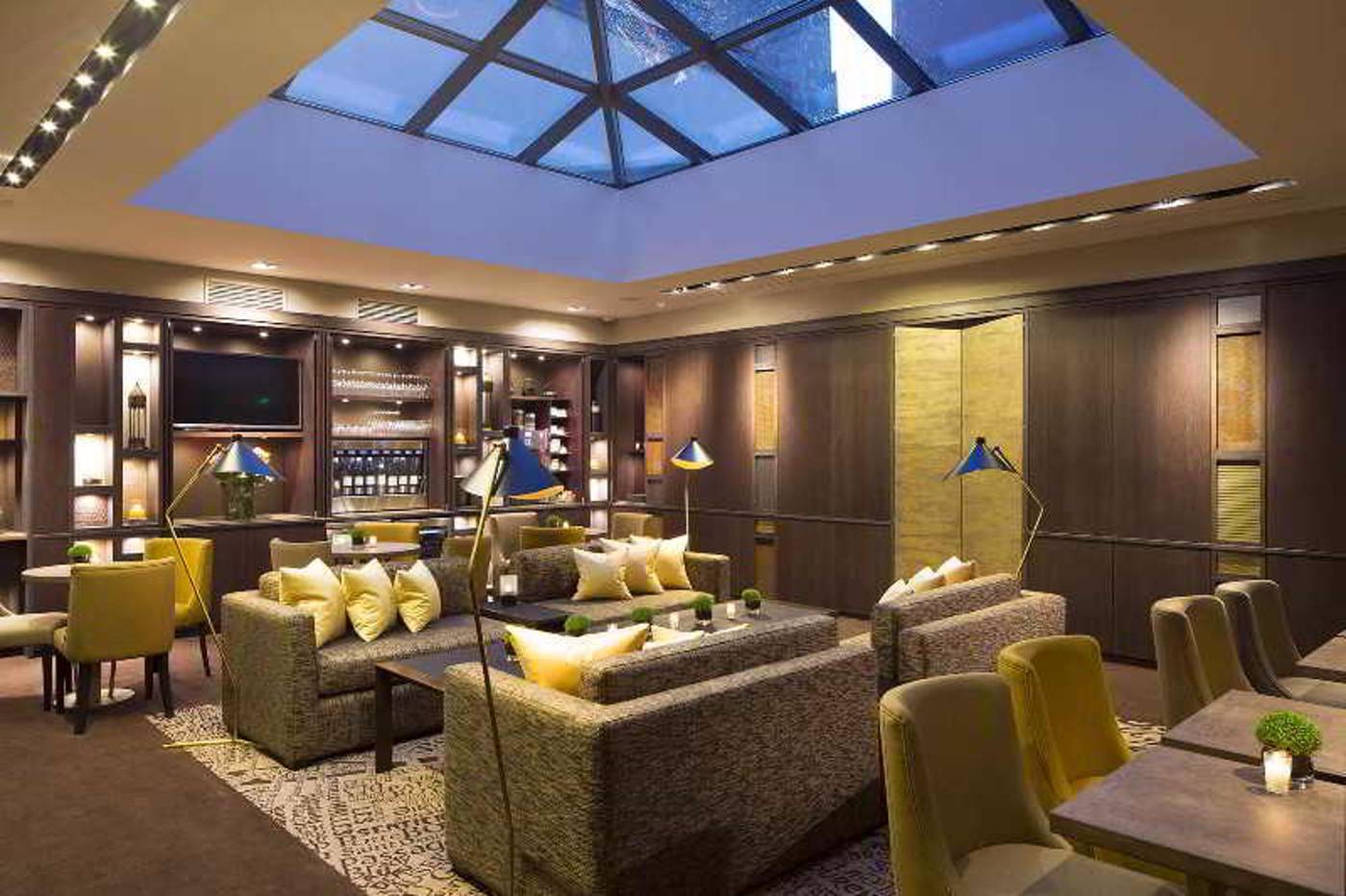 Villa-Saxe-Eiffel-Restaurant-10