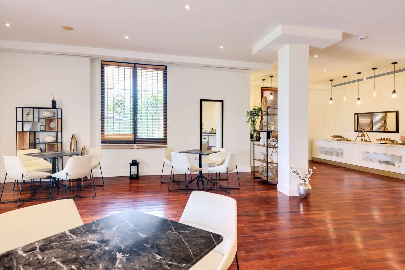 Meli---Zahara-Atlanterra-Bar-86