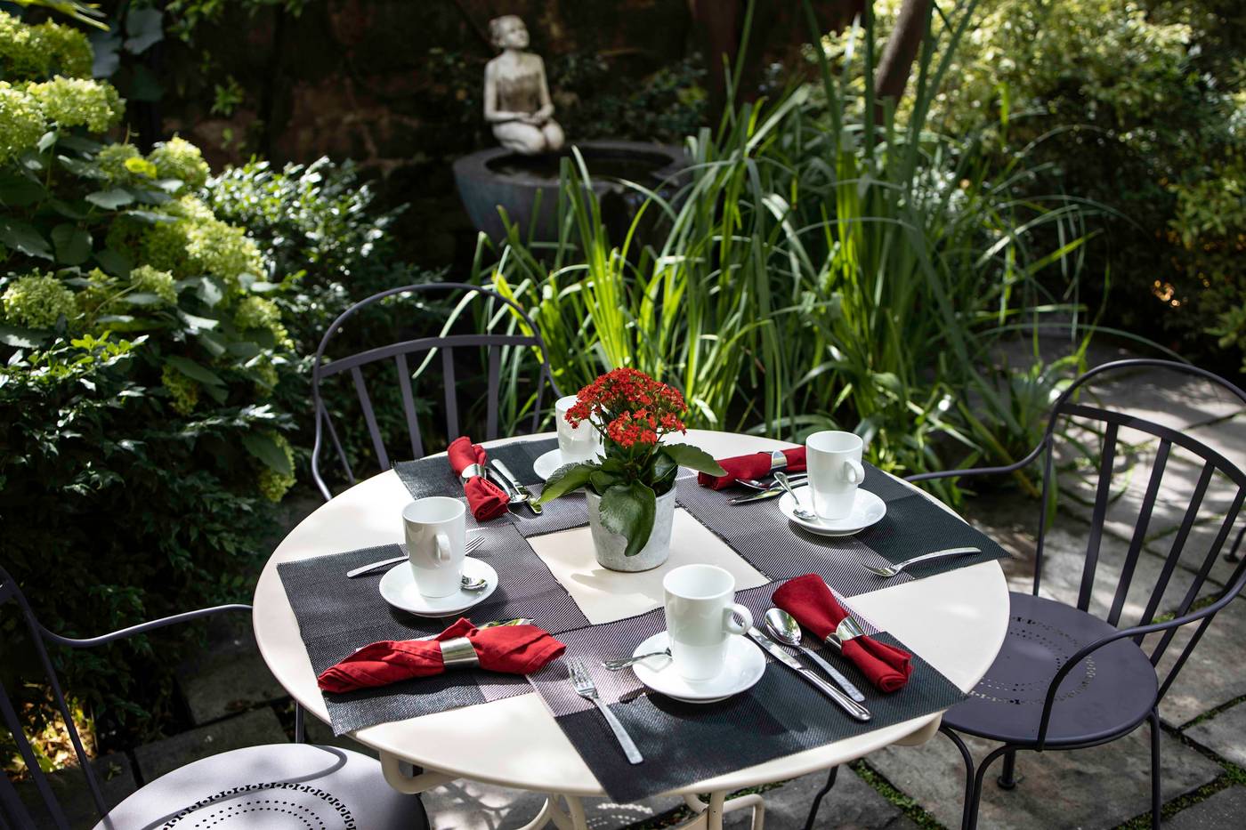 Regent-s-Garden---Astotel-Terrace-42