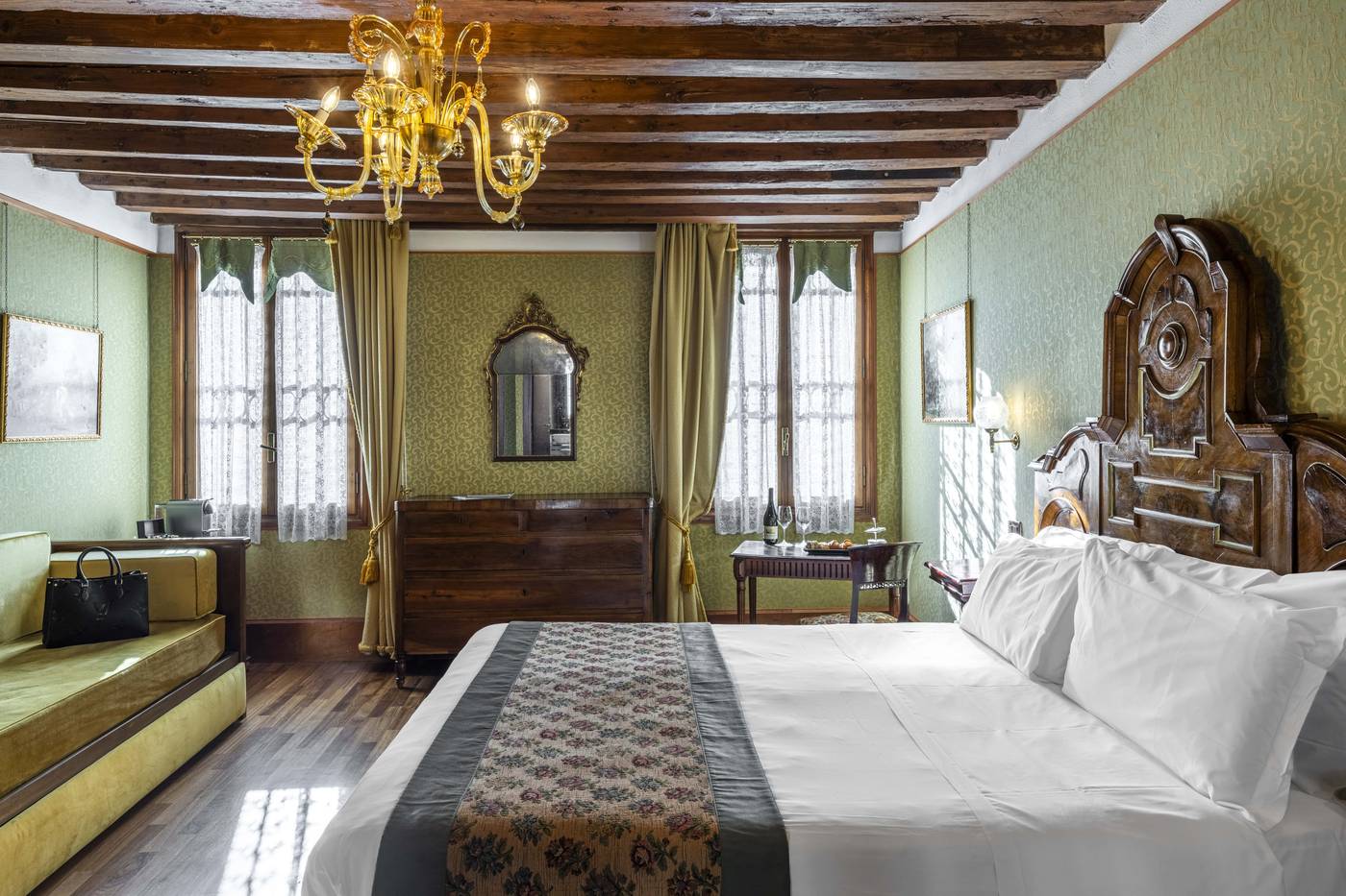 Casa-Nicolo-Priuli-Room-16