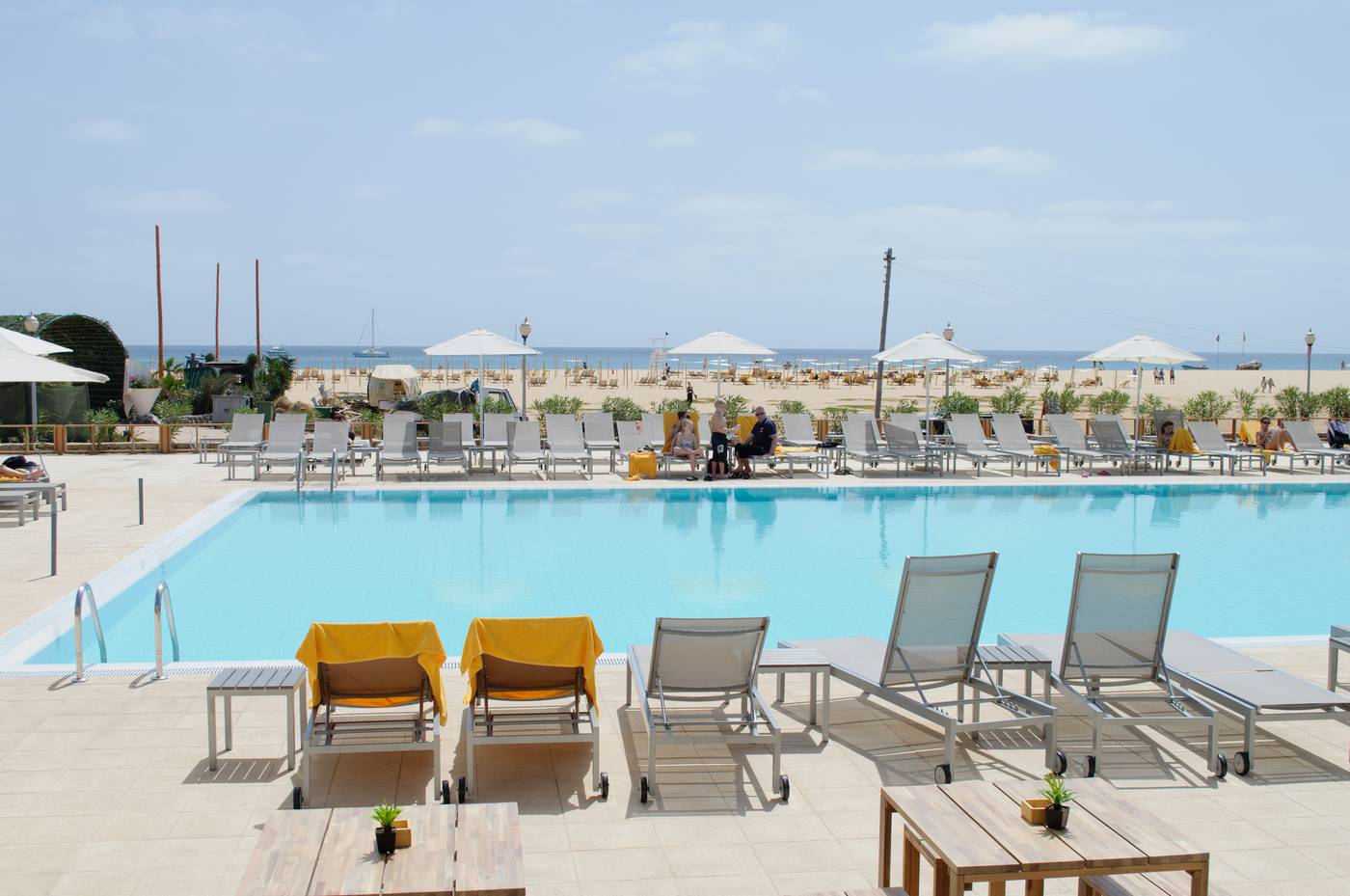 Oasis-Salinas-Sea-Pool-9