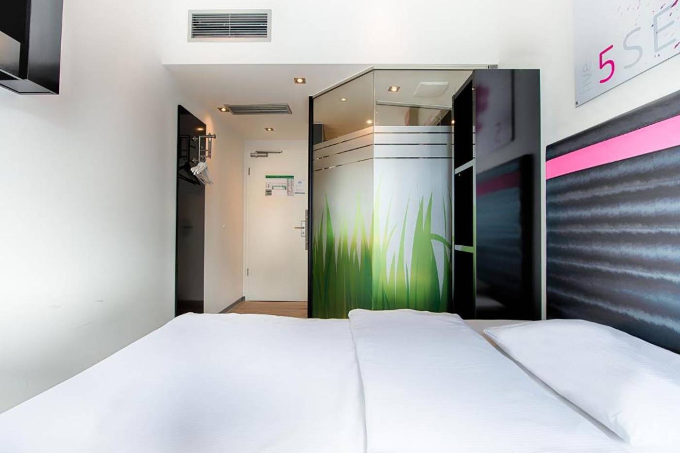 Garner Bremen City-Germany-Bremen-Room-10