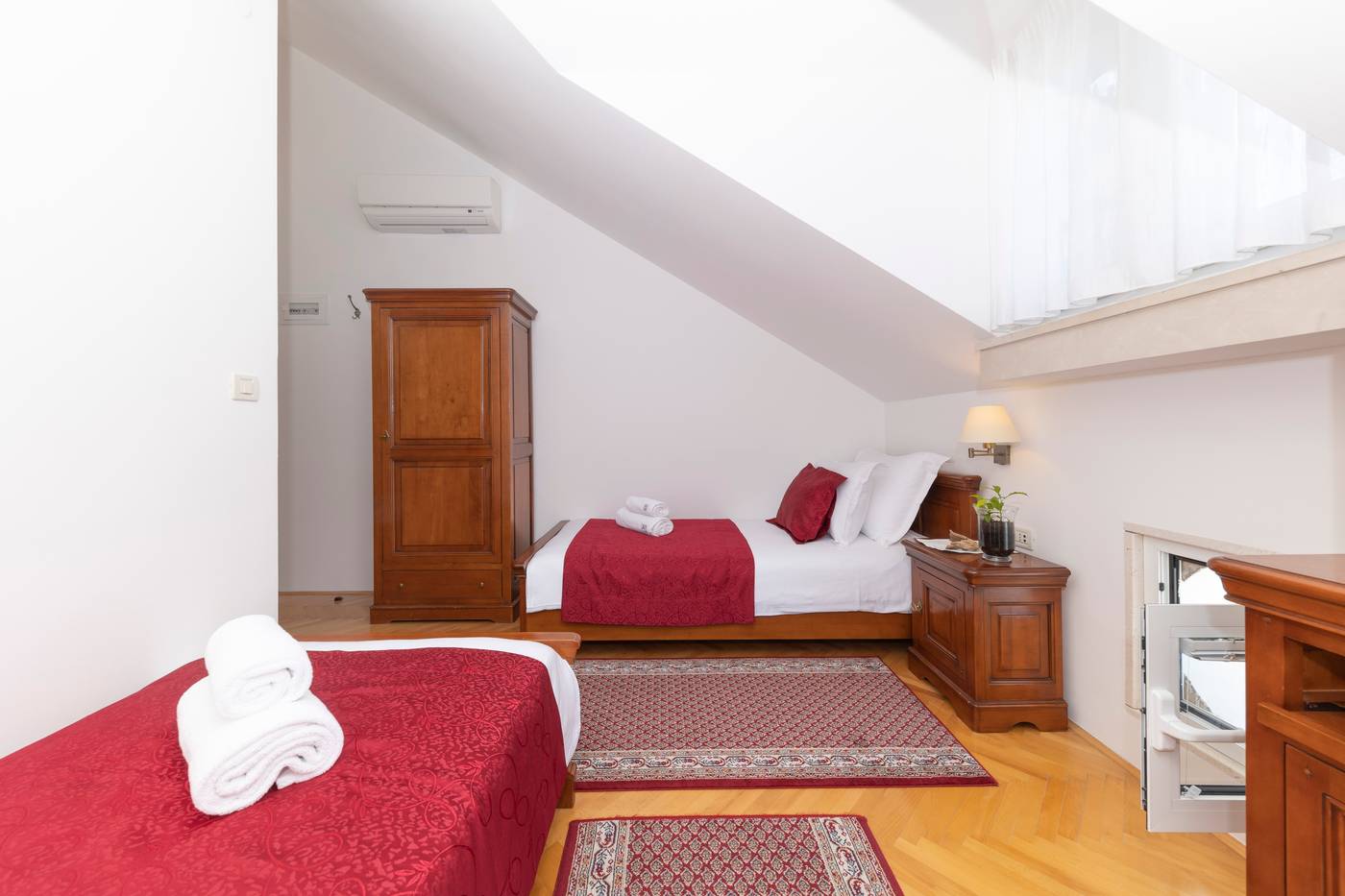 Heritage-Hotel-Tisno-Room-35