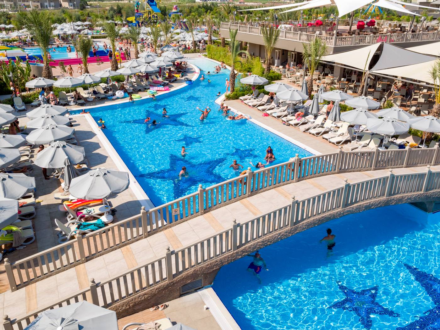 Royal-Seginus-Pool-12