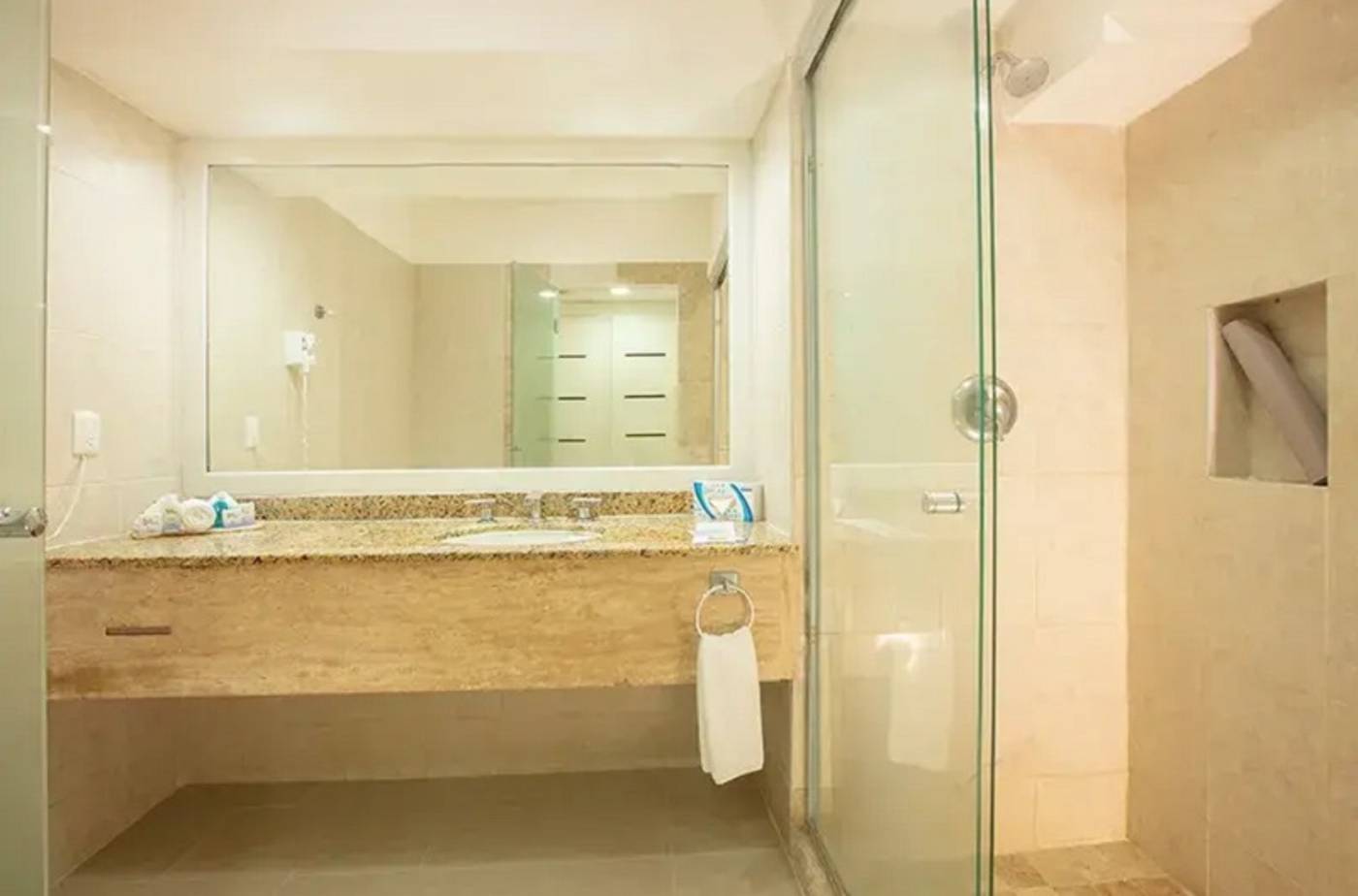 Golden-Parnassus-Resort--Adults-Only-All-Inclusive-Room-23