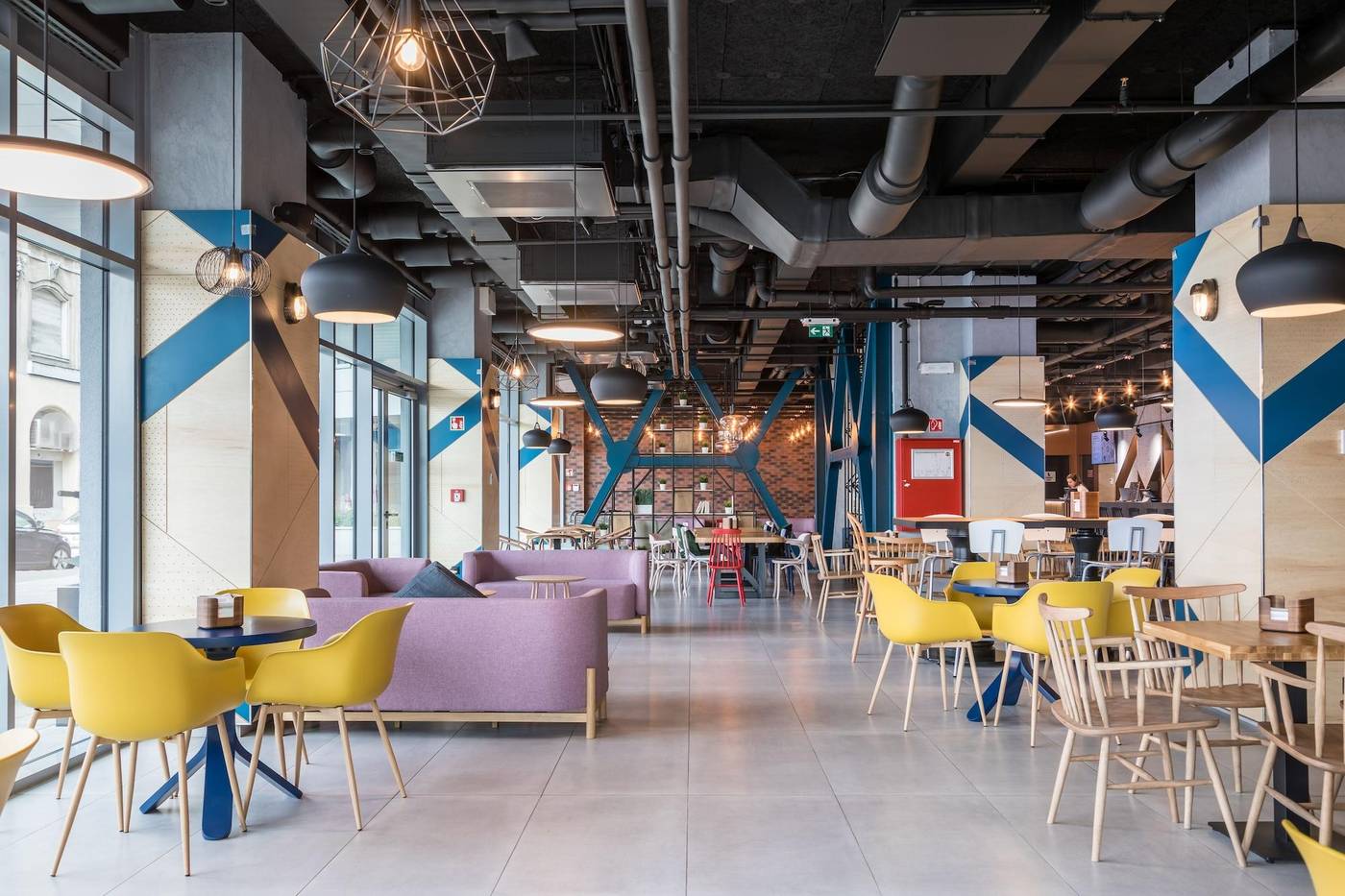 B-B-Hotel-Budapest-City-Lobby-8