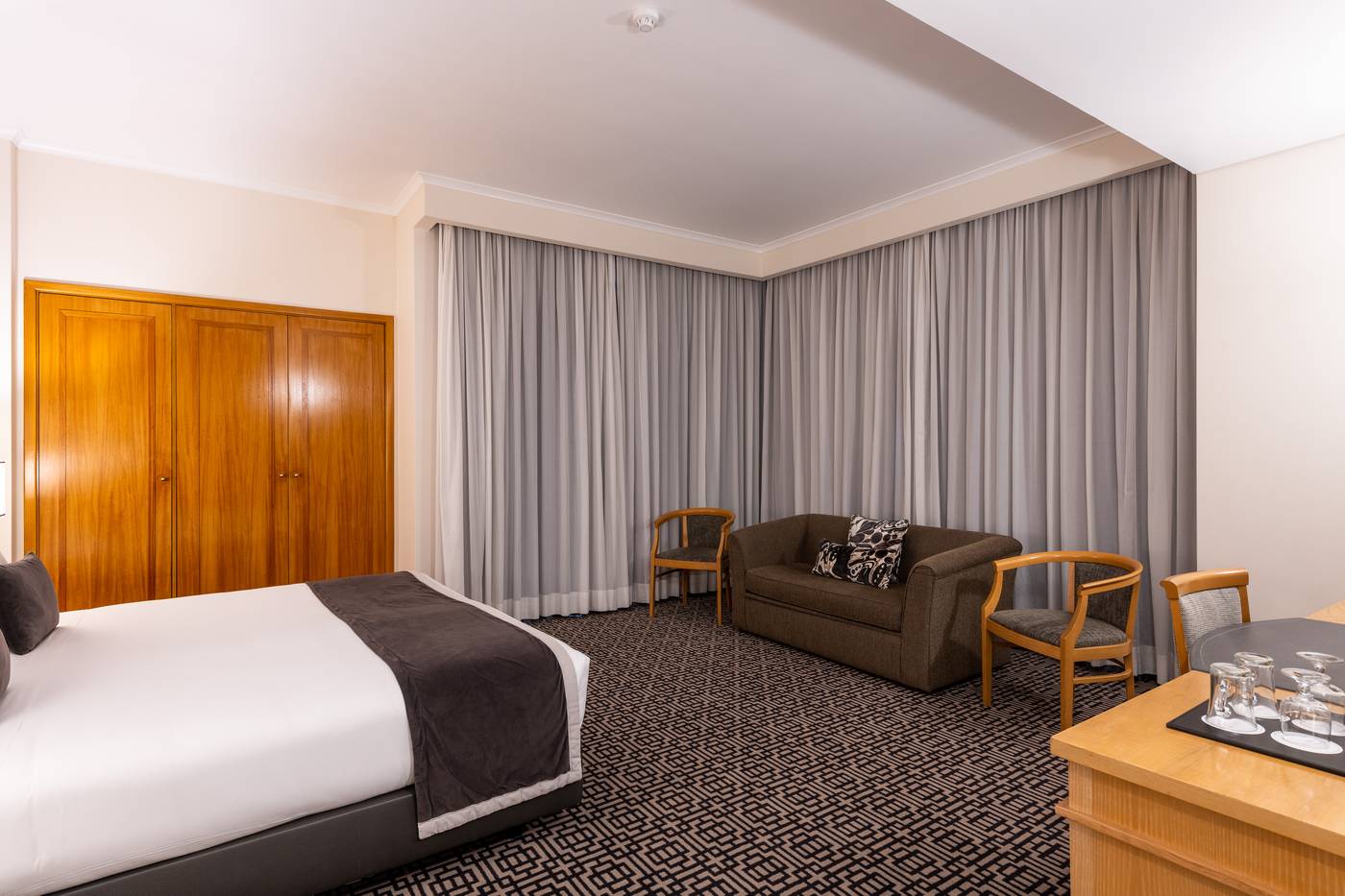 Hotel-Mundial-Room-35