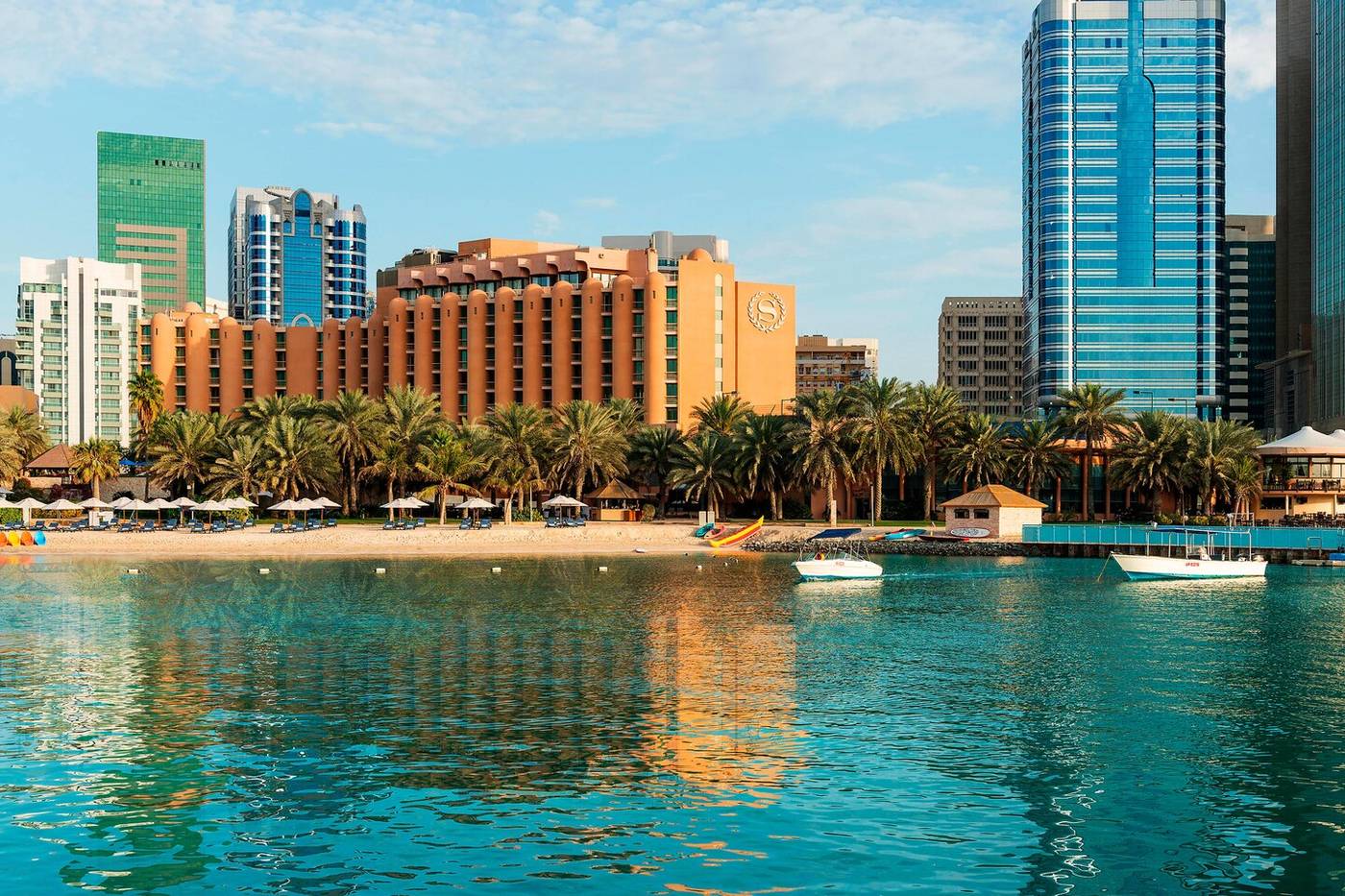 Sheraton Abu Dhabi Hotel & Resort
