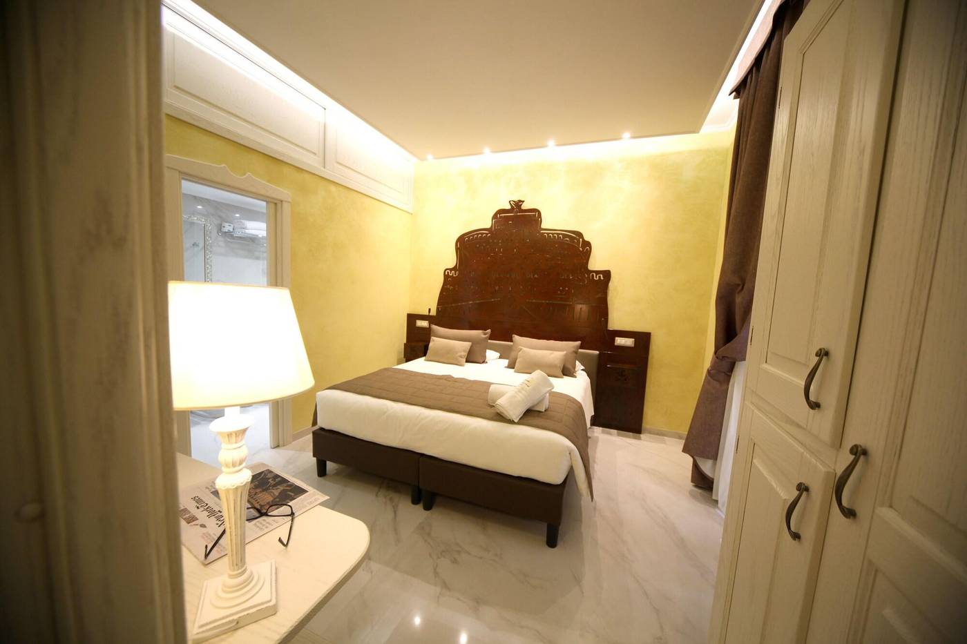 Maison Tritone-Italy-Rome-Room-9