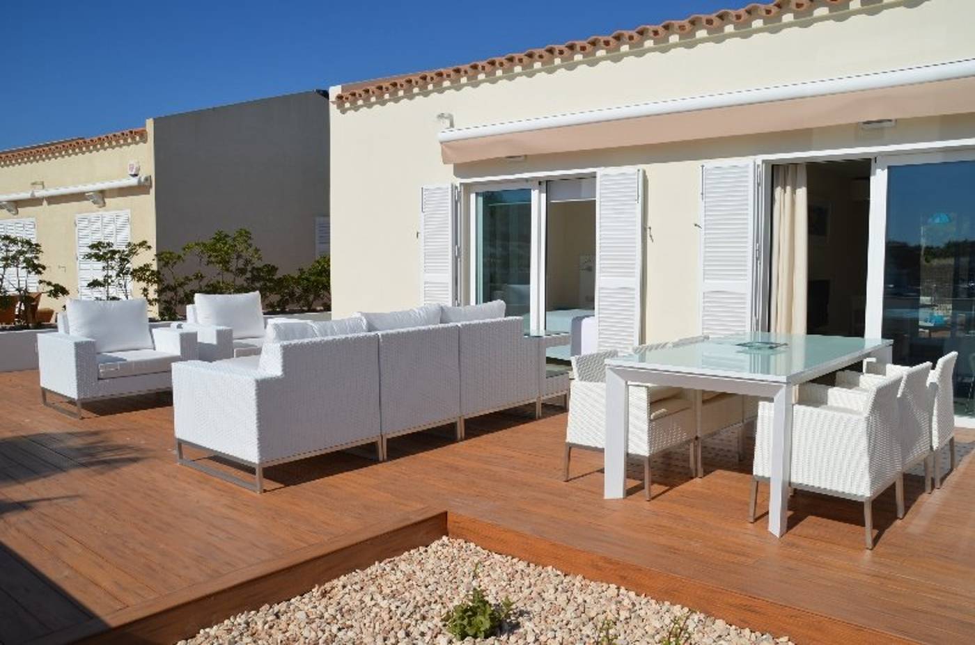 Villas-del-Lago-Terrace-5