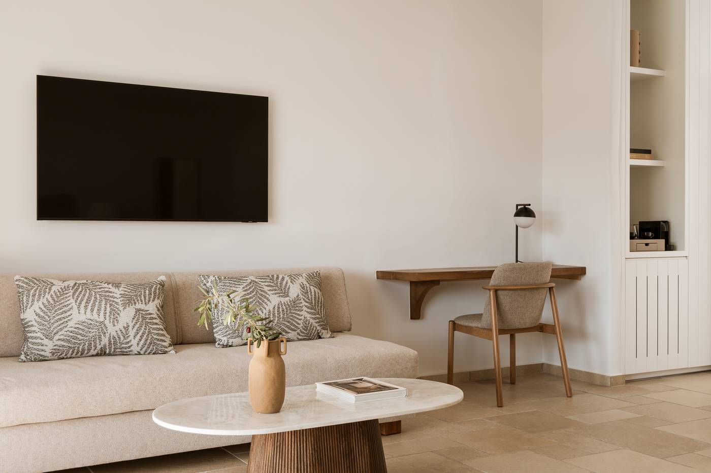 Imperial-Med-Room-49