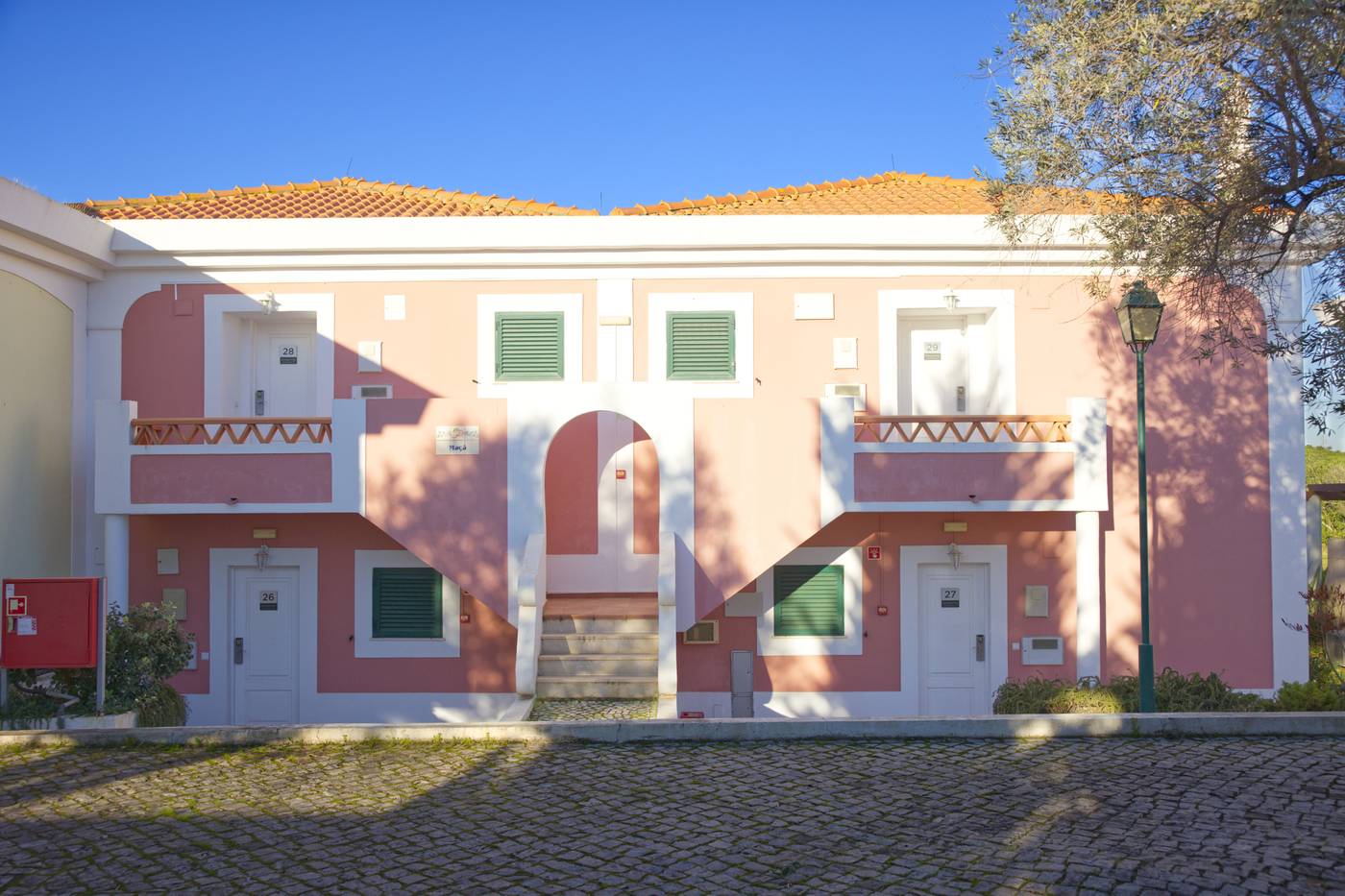 Longevity-Cegonha-Country-Club-Lobby-27