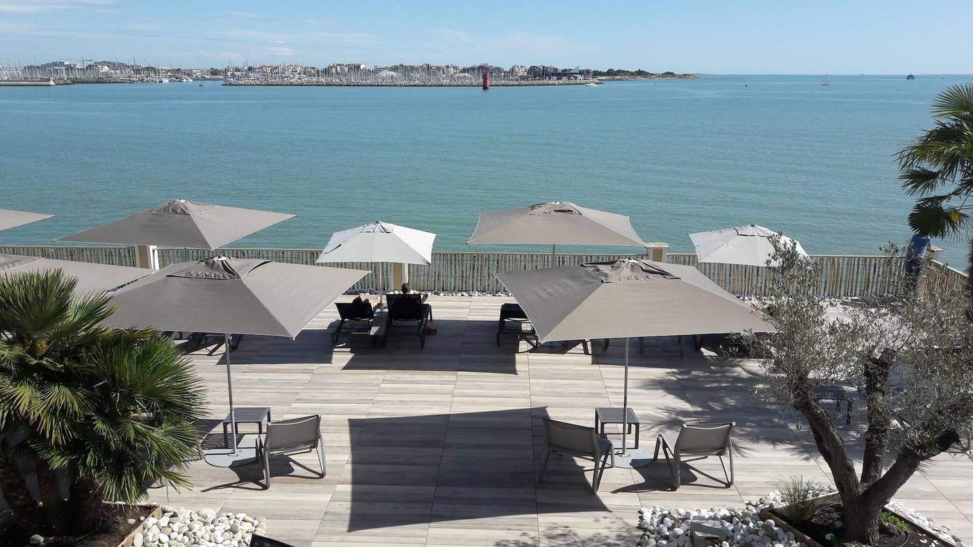 Hotel Les Brises-France-LA ROCHELLE-General view-10