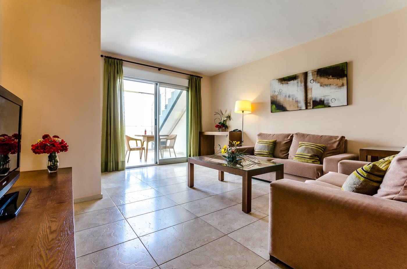 El-Plantio-Golf-Resort-Room-17