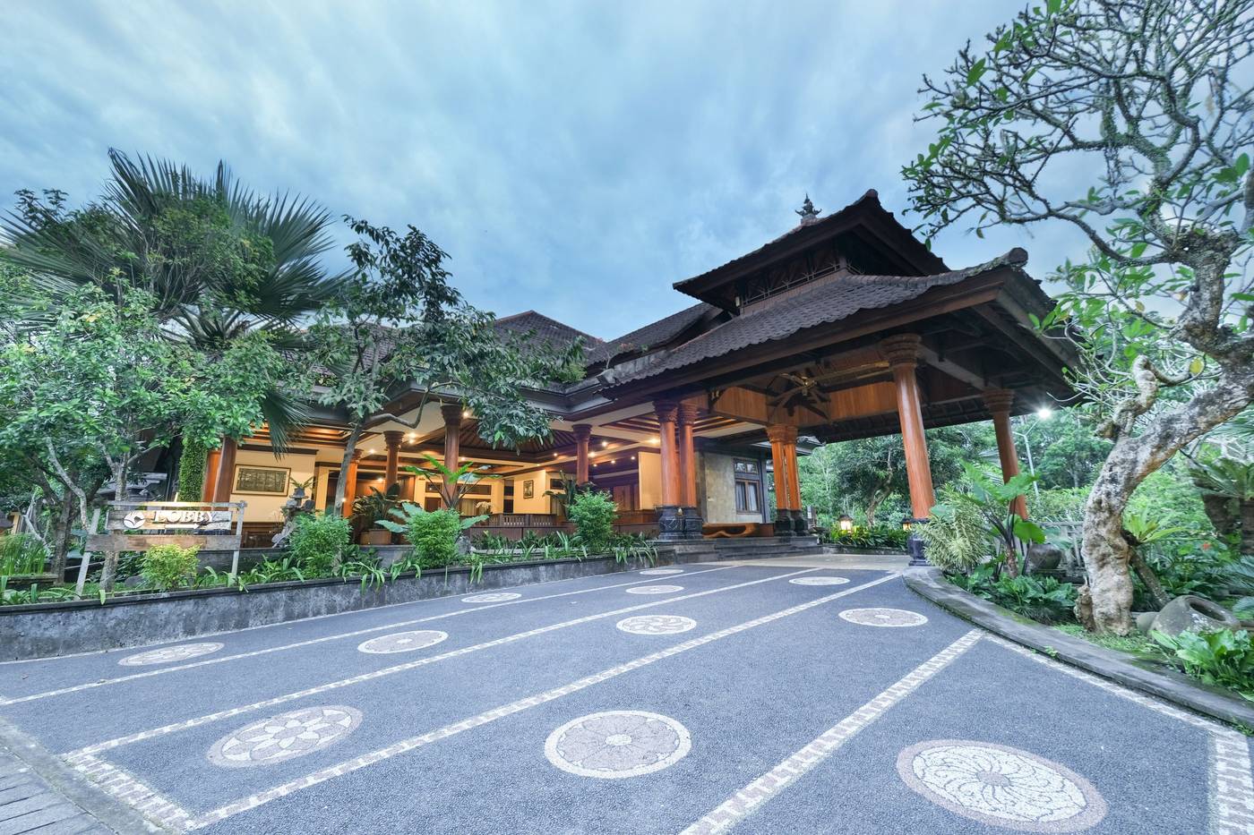 Bhuwana Ubud Hotel and Farming-Indonesia-UBUD-Lobby-10