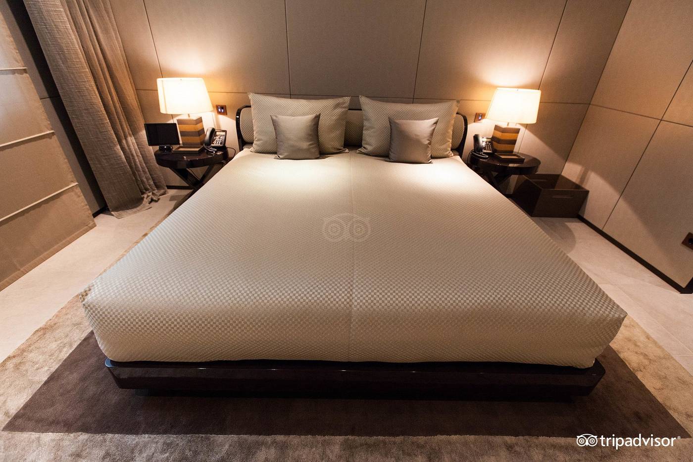 Armani-Hotel-Milano-Room-42