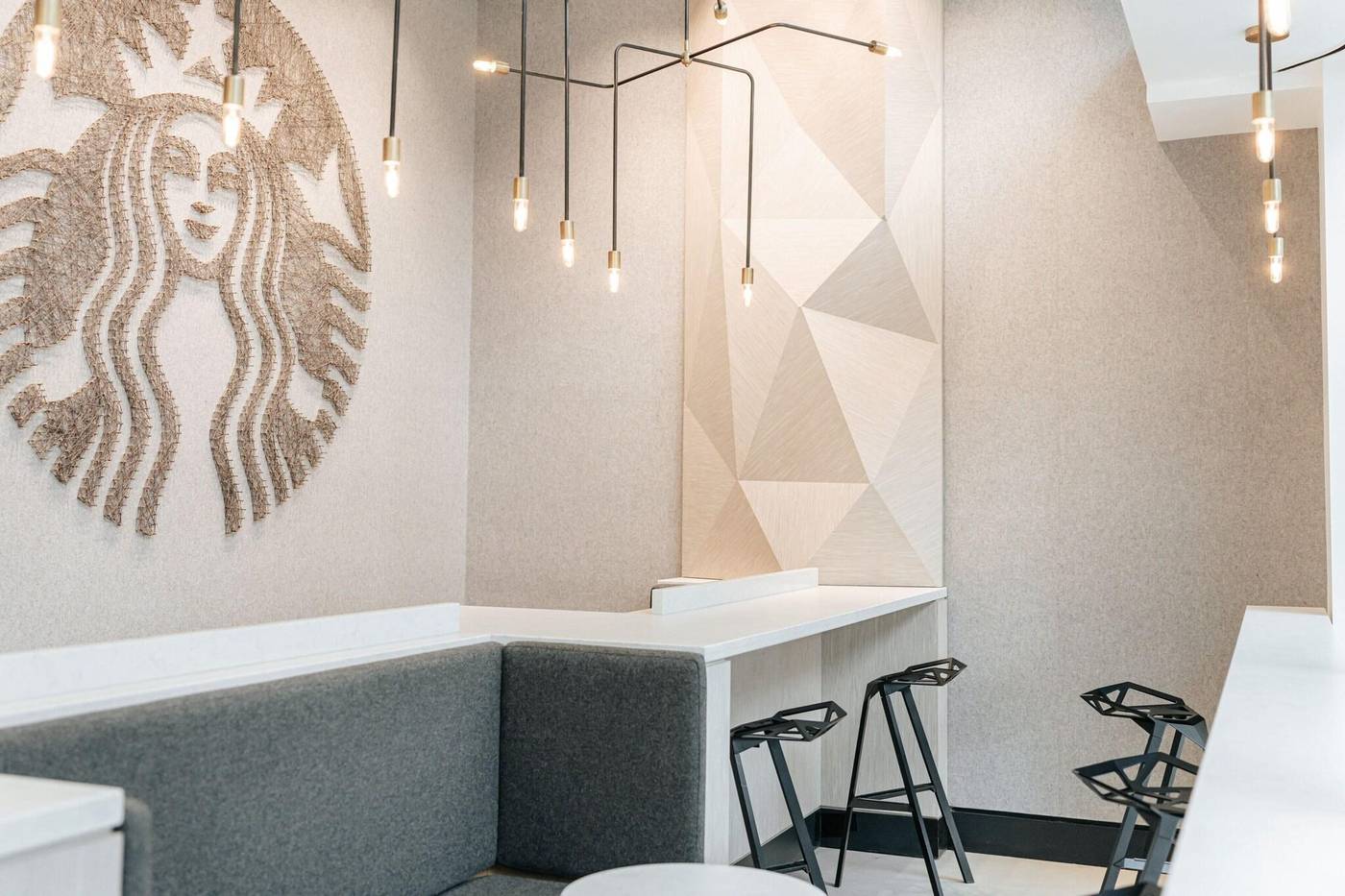 Sheraton-Vancouver-Wall-Centre-Restaurant-14