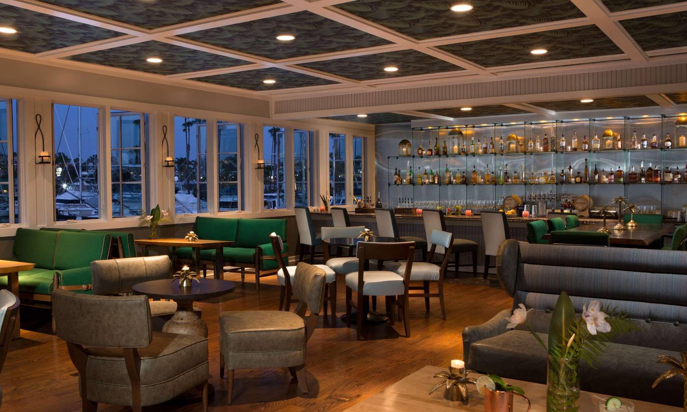 The-Portofino-Hotel---Marina-Bar-13