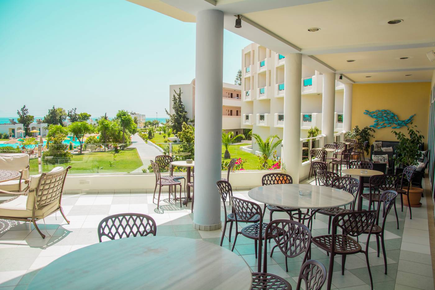 Sovereign-Beach-Hotel-Terrace-20