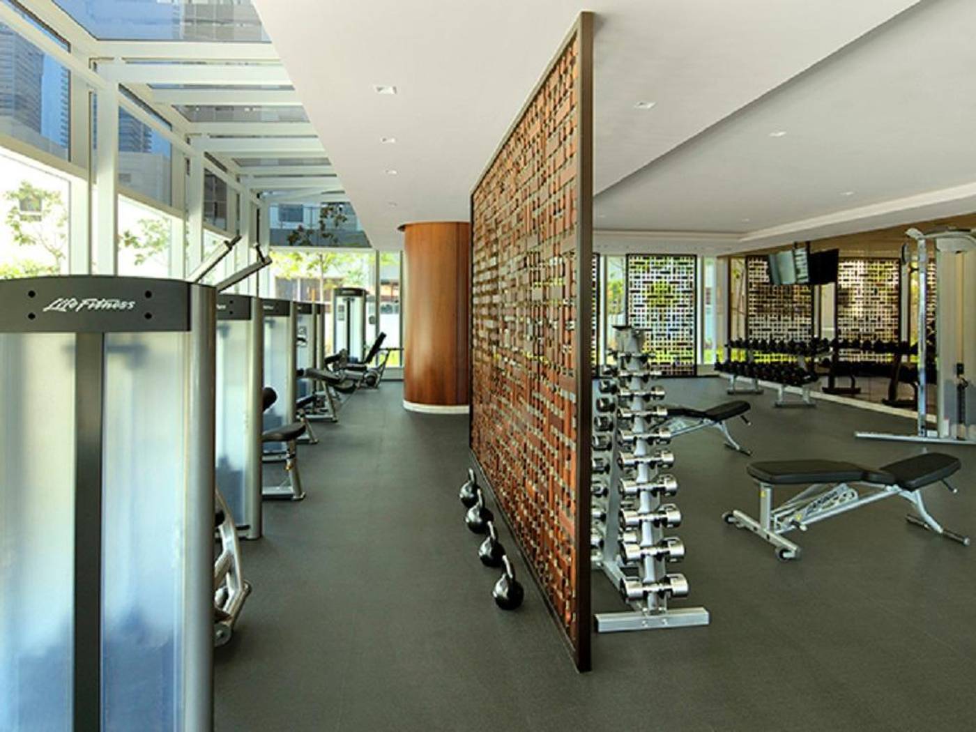 Taj-Hotel-Dubai-Sports-and-Entertainment-68