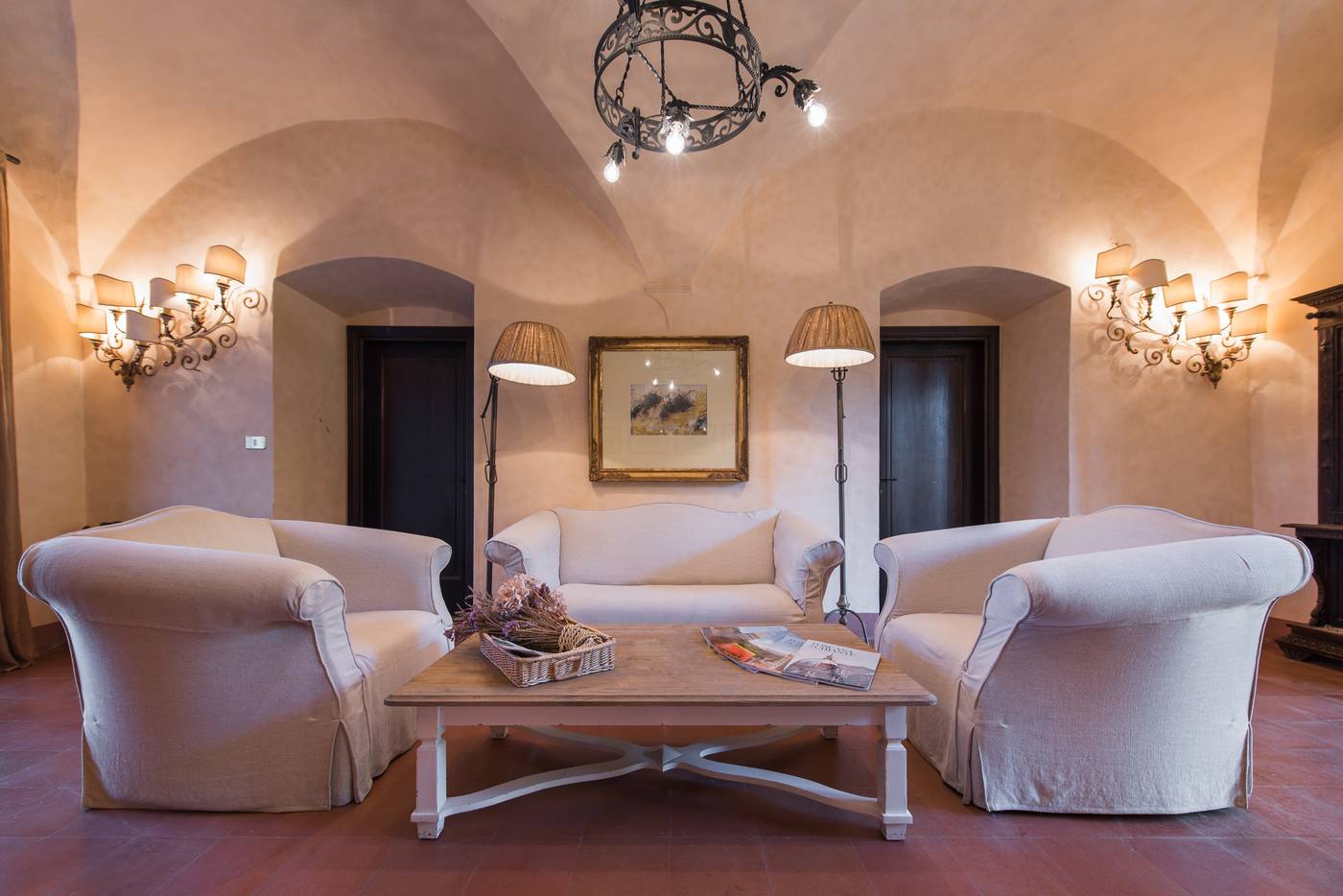 Borgo-di-Pietrafitta-Relais-Lobby-15