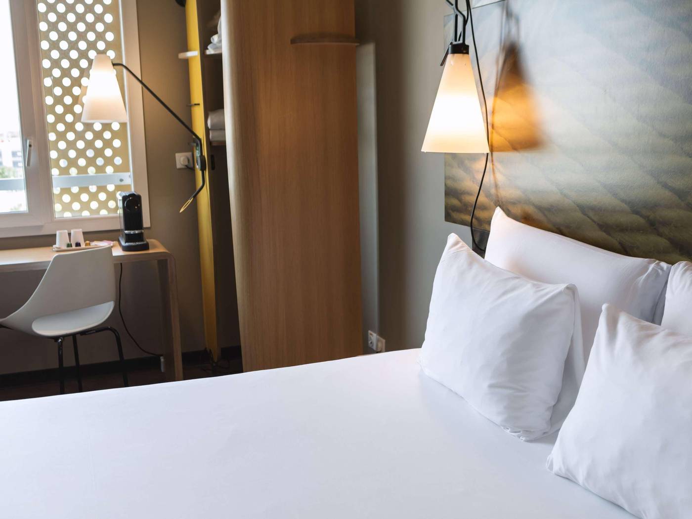 ibis-Geneve-Centre-Lac-Room-39