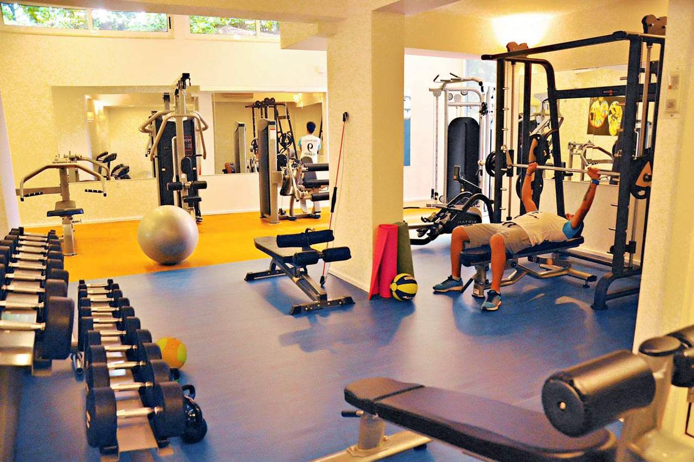 Side-Resort-Hotel-Sports-and-Entertainment-41