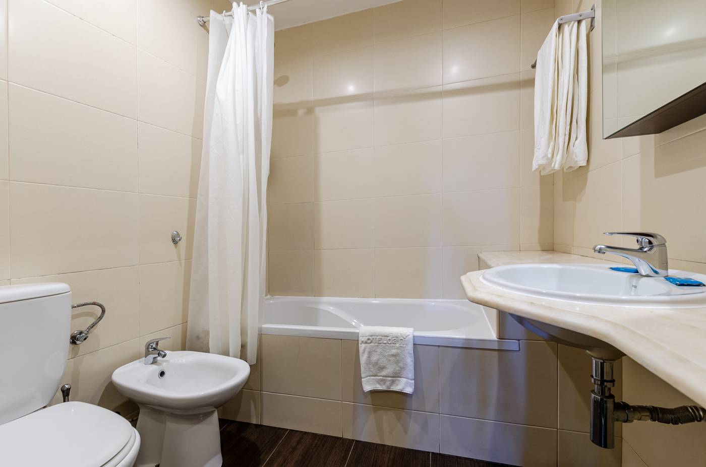 DAH-Dom-Afonso-Henriques-Room-32