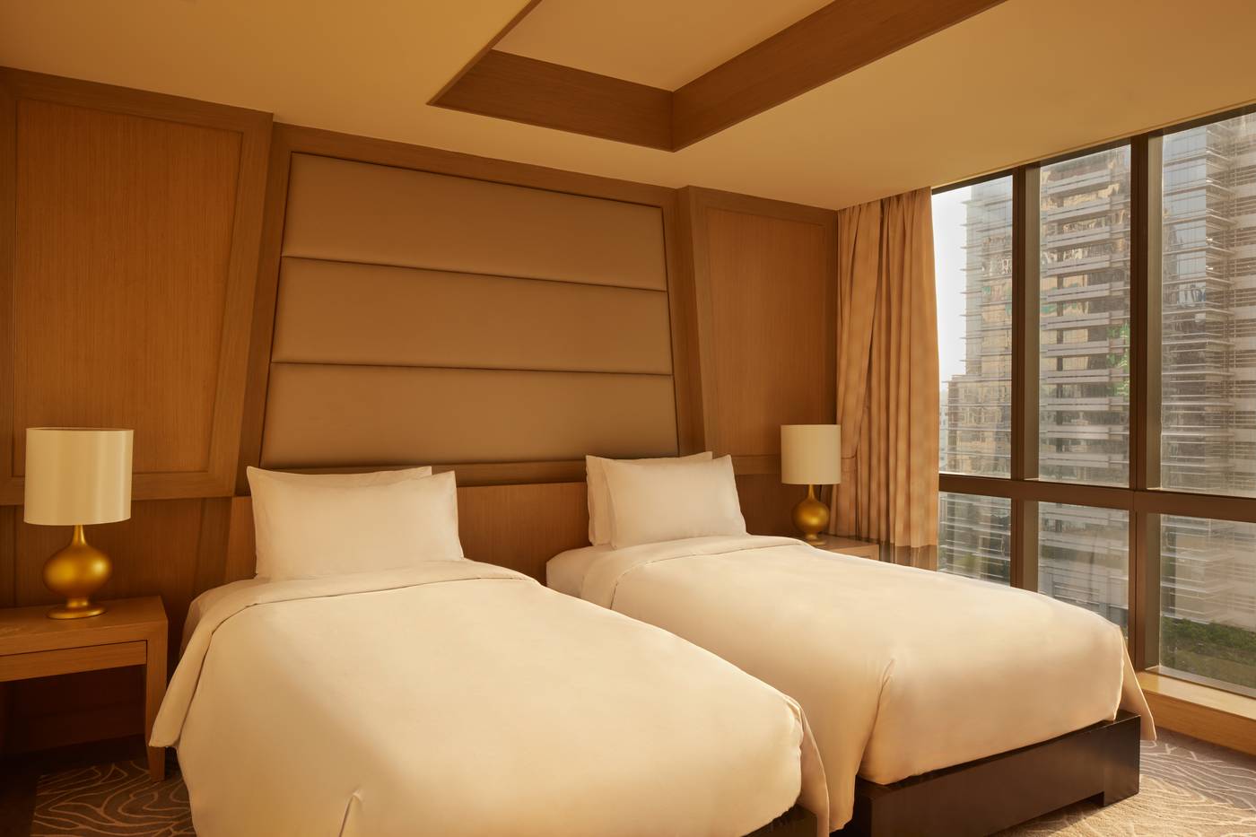 Banyan-Tree-Bangkok-Room-25