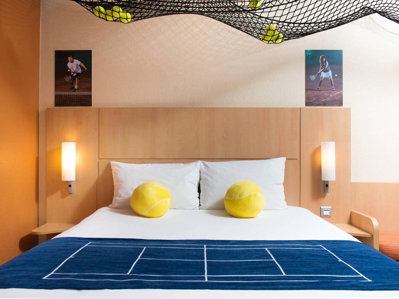 Ibis-Hotel-Heroes-Square-Room-47