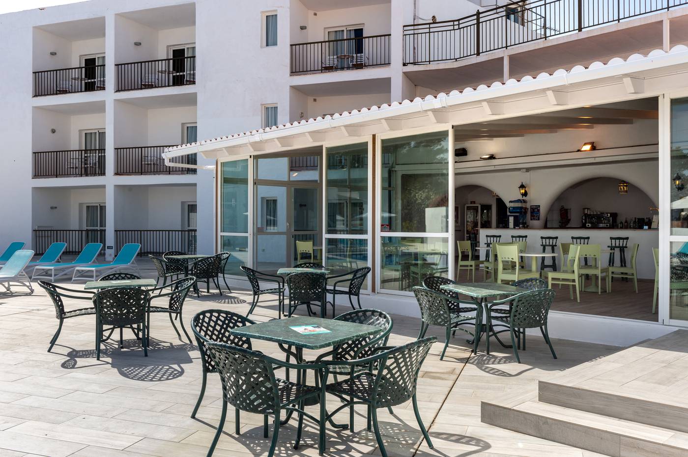 Club-Maritim-Terrace-13