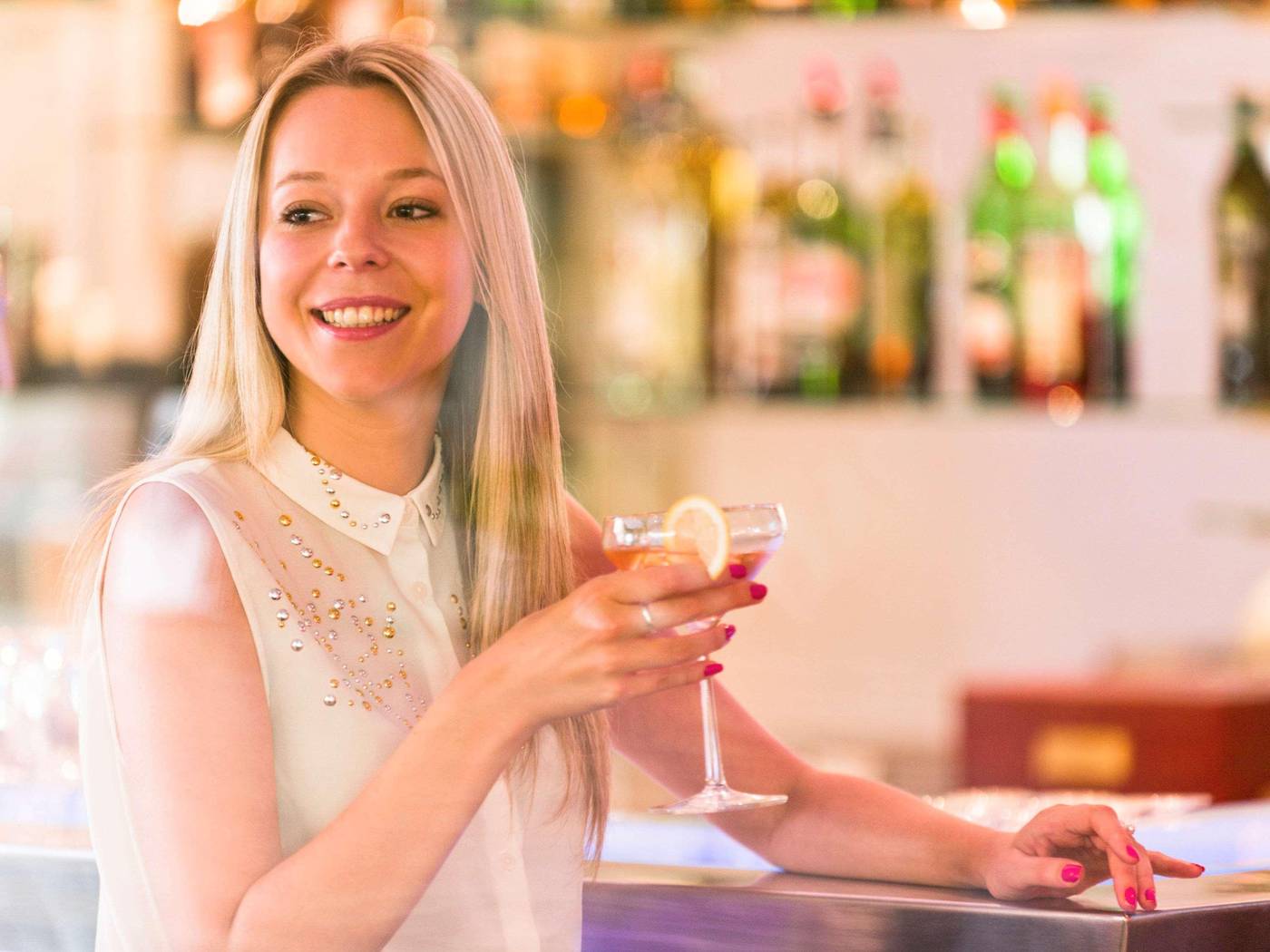 Novotel-Madrid-Campo-Naciones-Bar-65