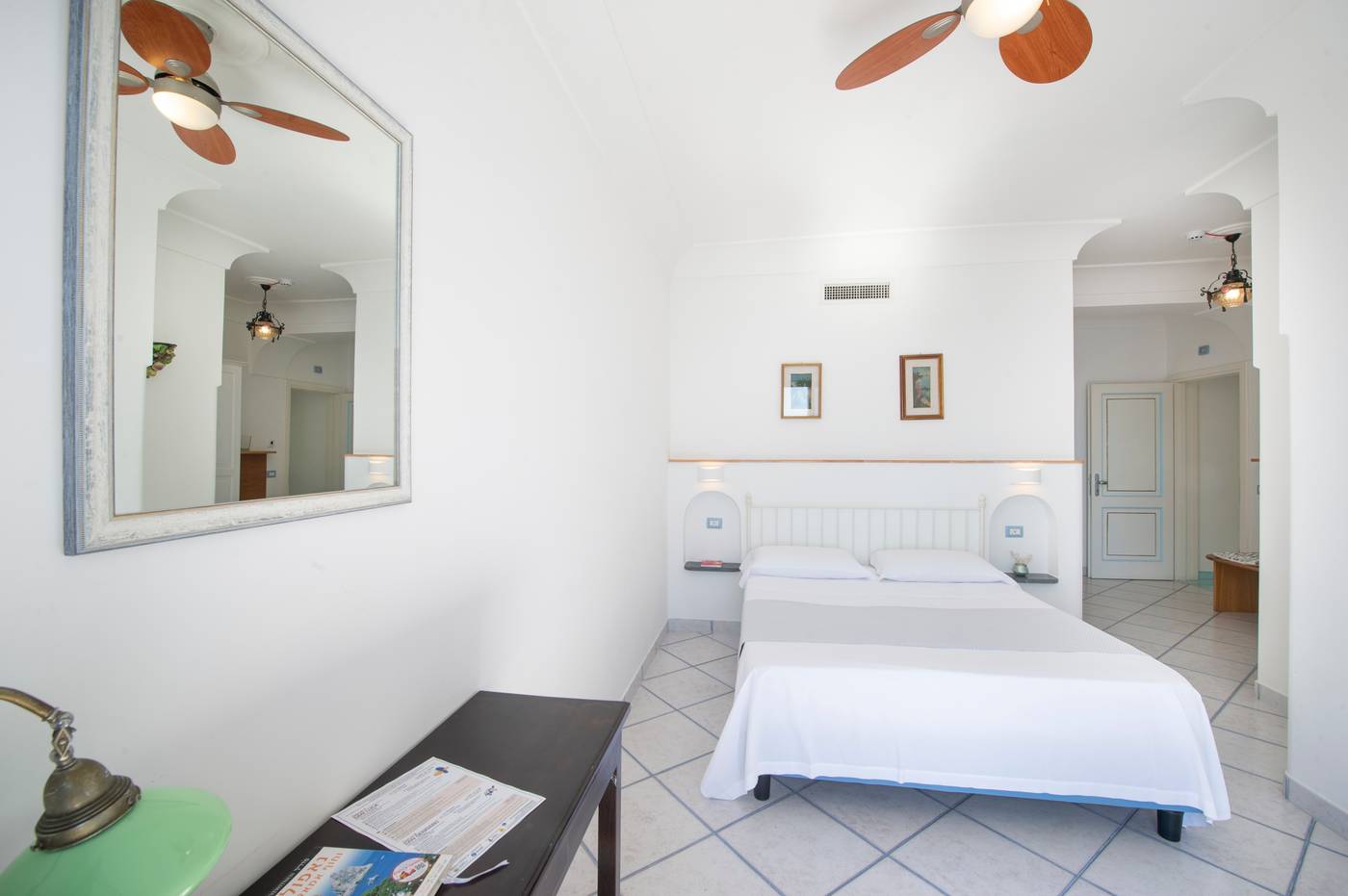 Maresca-Hotel-Praiano-Room-21