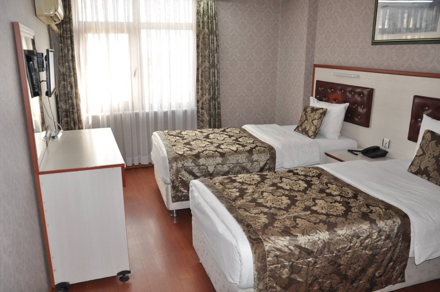 Tayhan-Hotel-Room-3