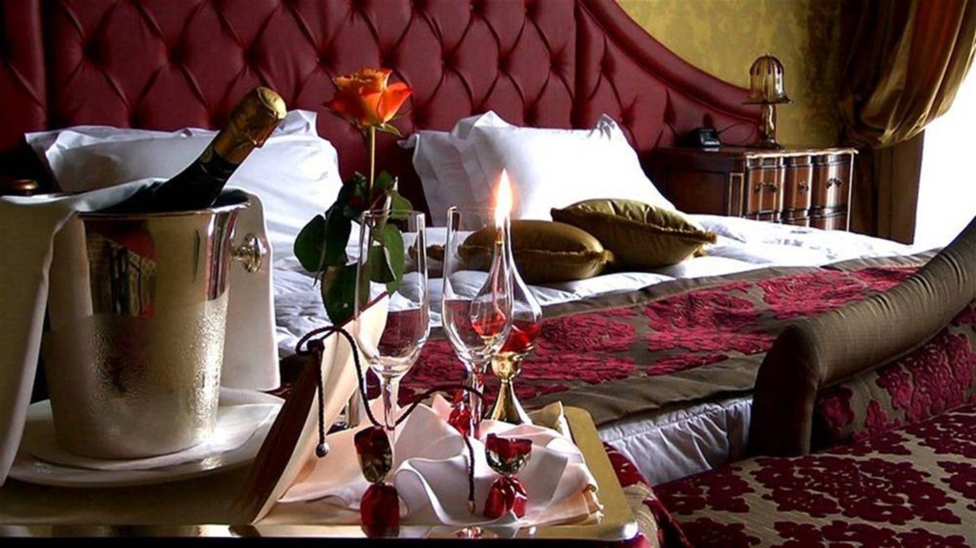 Pesaro-Palace-General-view-21