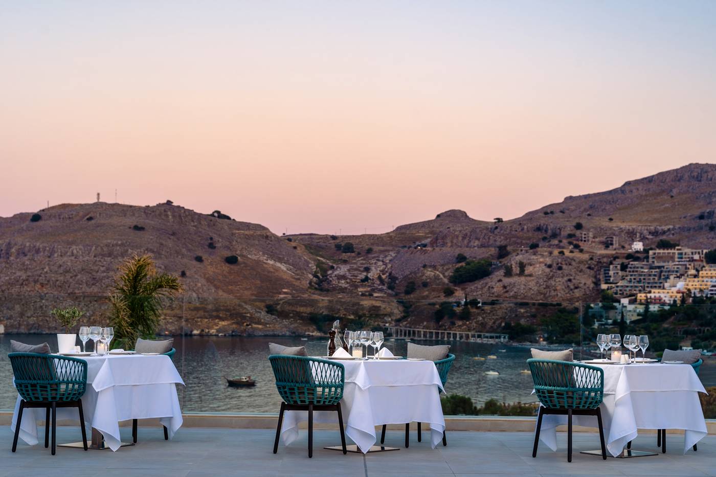 Lindos-Grand-Resort---Spa---Adults-Only-Restaurant-46