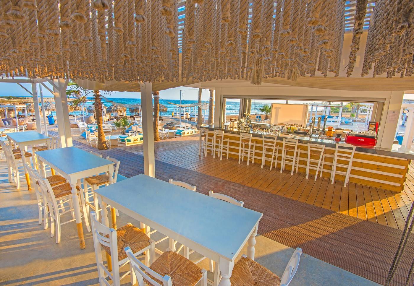 Dome-Beach-Hotel-Restaurant-60