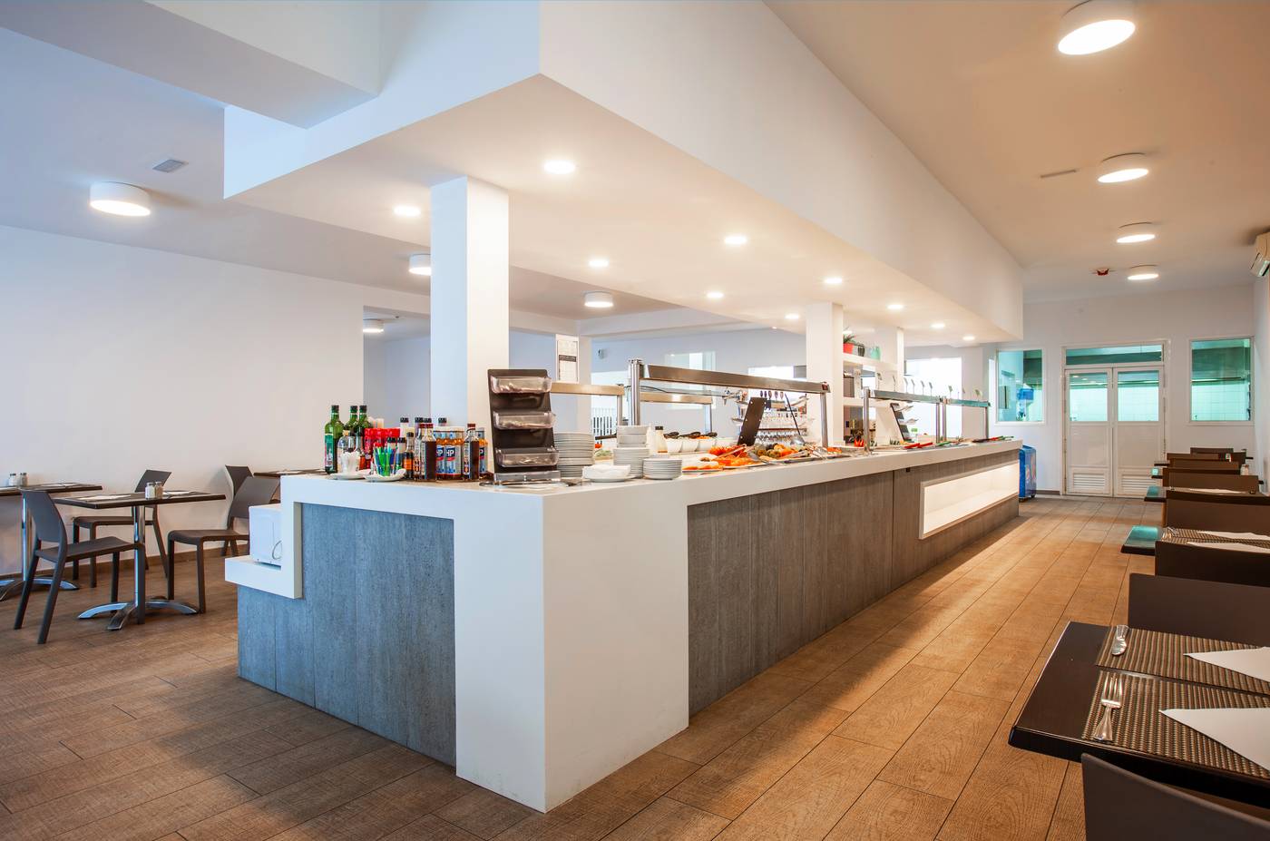 Ereza-Apartamentos-Los-Hibiscos-Restaurant-31