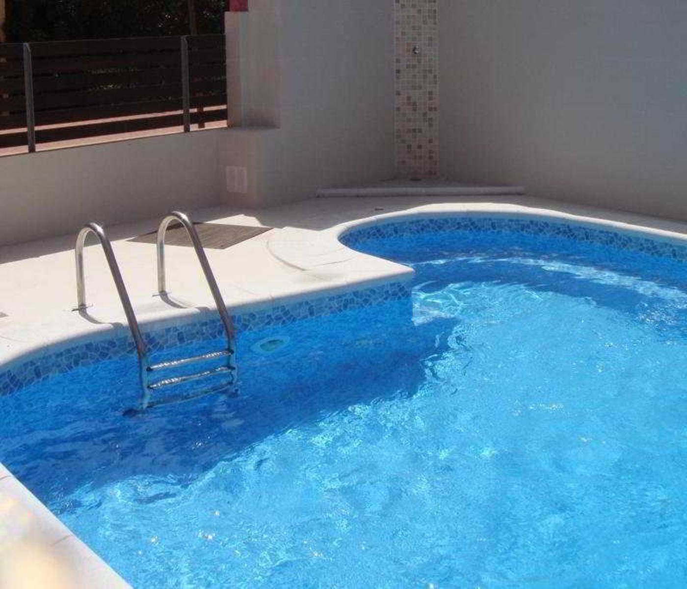 Pinar-del-Mar-Pool-16